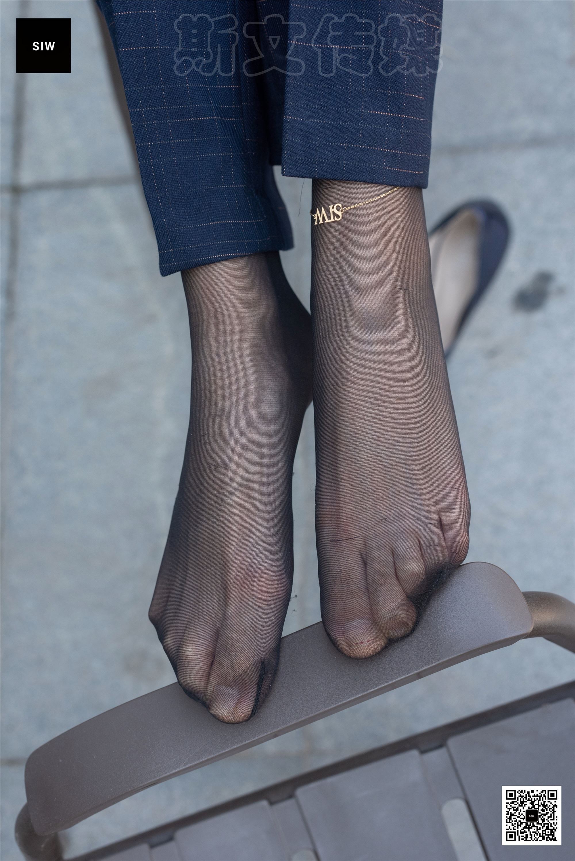 SIW斯文传媒 061 秋冬厚毛呢方格制服优雅修身西装套（蓉儿）